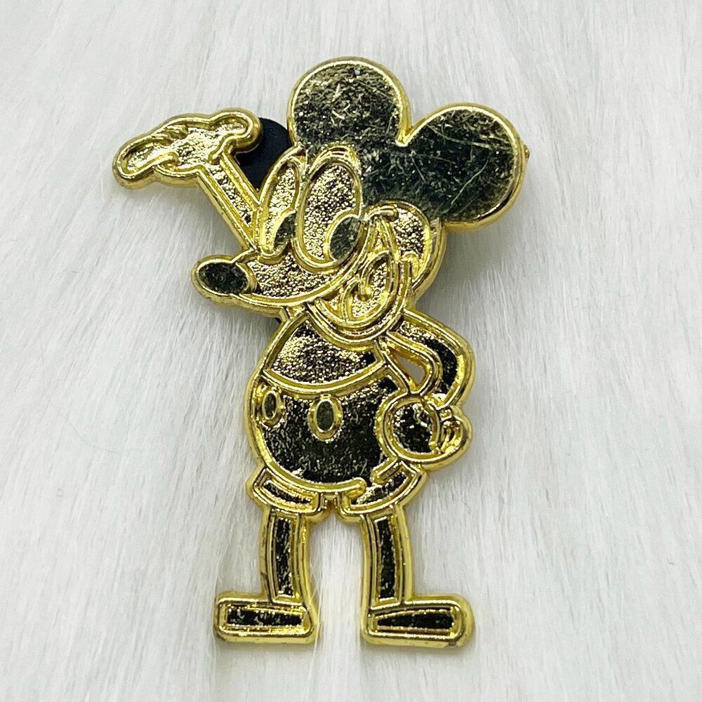 🔮 5/$25‎ Disney Gold Classic Mickey Mouse Pin